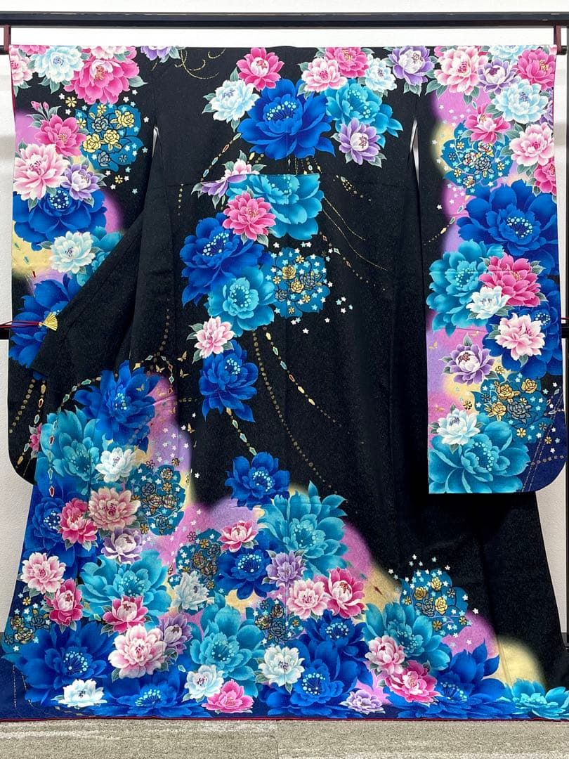 振袖 銀通し ラメ刺繍 金彩 紋意匠 身丈171cm 撥水加工済 MO3874