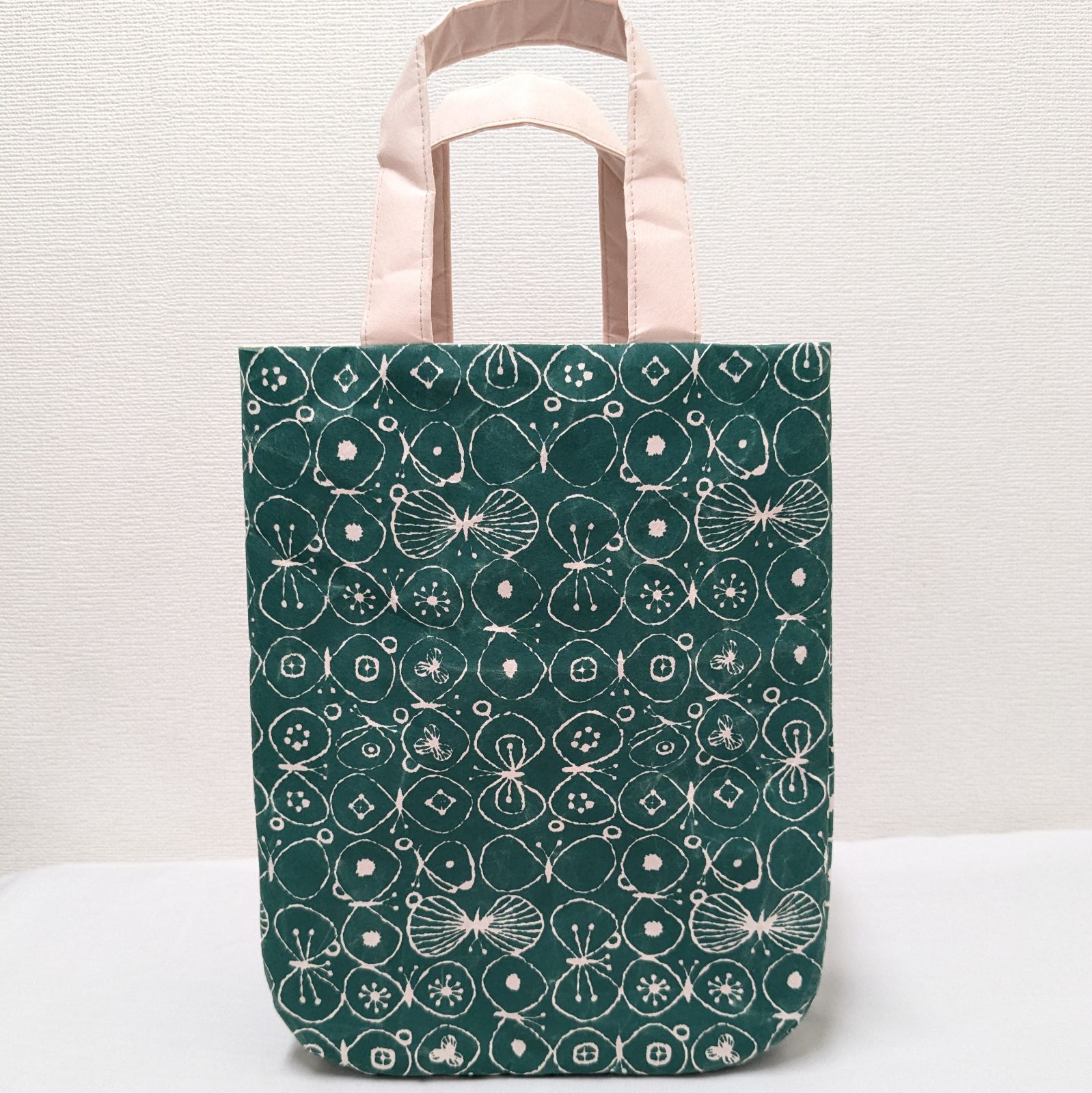 ミナペルホネン 紙和 SIWA mina perhonen トートバッグ バッグラウンド 
