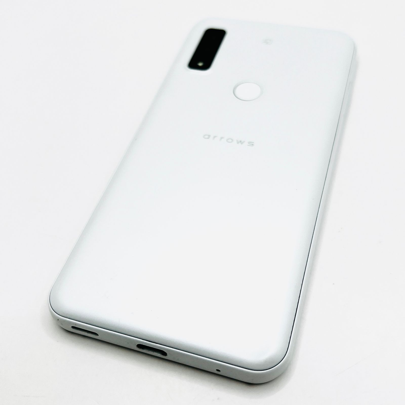 ソフトバンク arrows We A101FC ホワイト 64GB 利用制限〇 動作確認