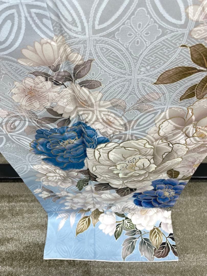 2026新作 ラメ刺繍 金彩 牡丹 新品未使用品 身丈171cm MO3868 - メルカリ