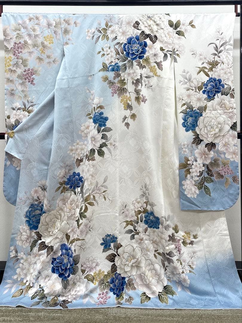 2026新作 ラメ刺繍 金彩 牡丹 新品未使用品 身丈171cm MO3868