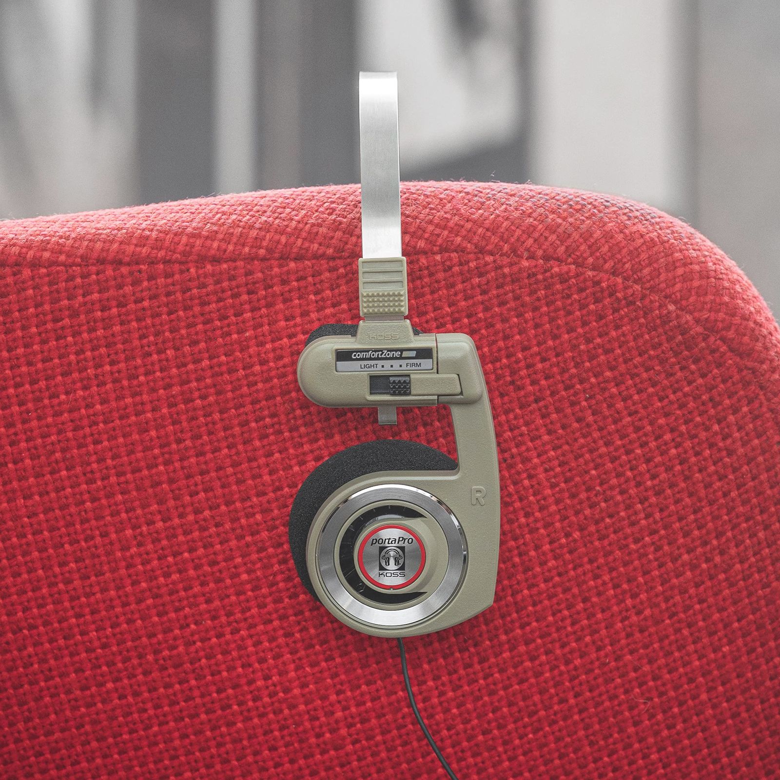 Koss Porta Pro 限定版 リズムベージュ オンイヤーヘッドホン 有線 Koss Porta Pro 有線 限定版 リズム ベージュ オンイヤーヘッドホン