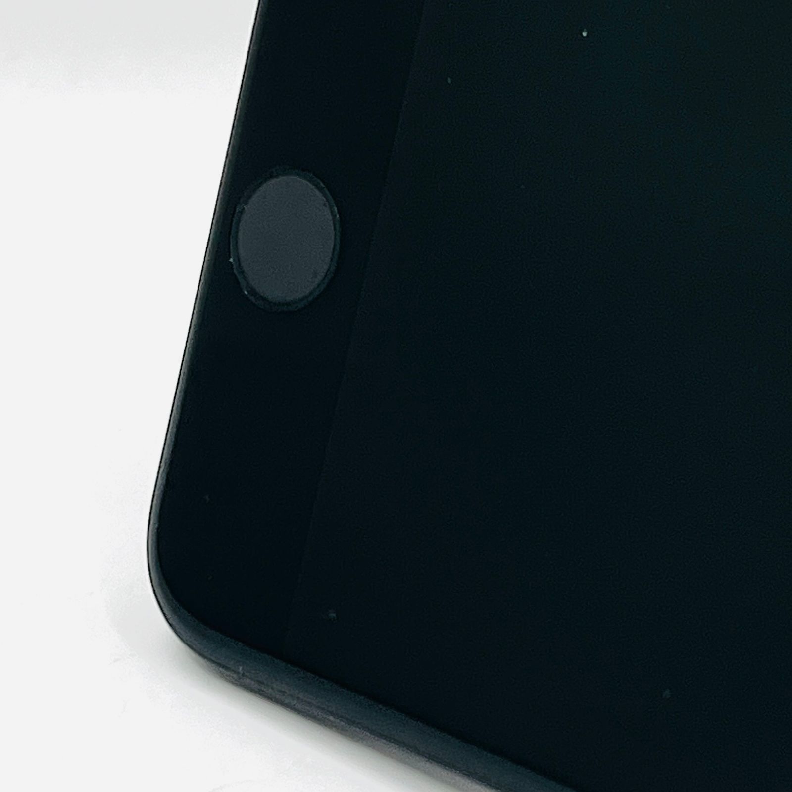 iPhone SE2 64GB ブラック SIMフリー 美品 - メルカリ