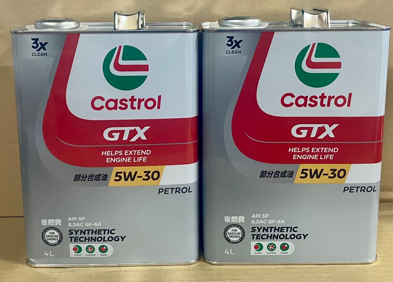 ◦☆【訳あり】カストロール　ＧＴＸ ウルトラクリーン ５Ｗ３０　４Ｌ　２缶セット