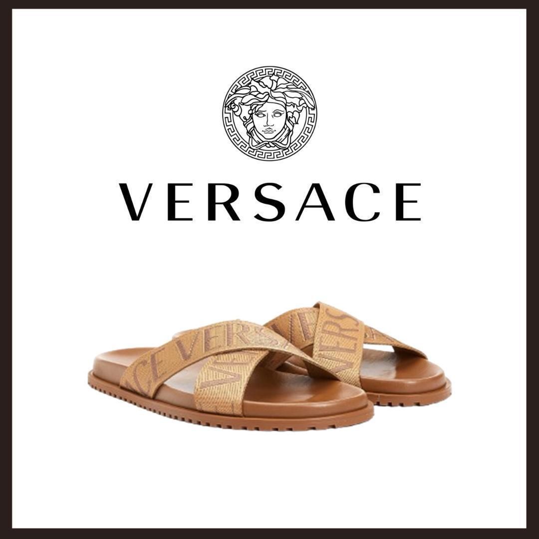 新品 未使用 ヴェルサーチェ オールオーバー ロゴ サンダル ブラウン 40 25cm相当【VERSACE】ベルクロサンダル ロゴドン 14,058円