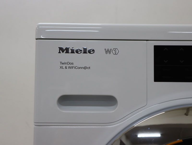 展示美品 Miele ミーレ社 ドイツ ドラム式洗濯機 9㎏ WCI660 WPS 右