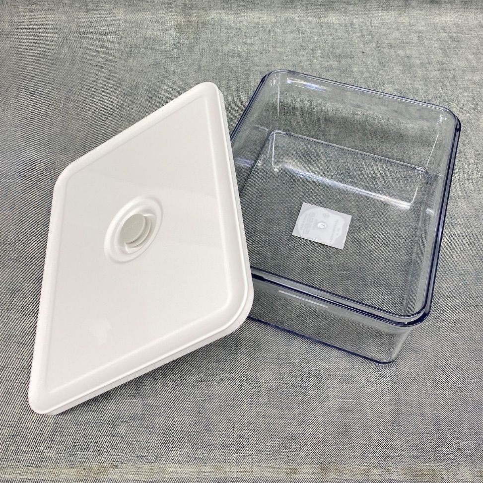 プレミアム 真空 密閉 大型食品保存容器 VAKUEN. 4000ml ホワイト
