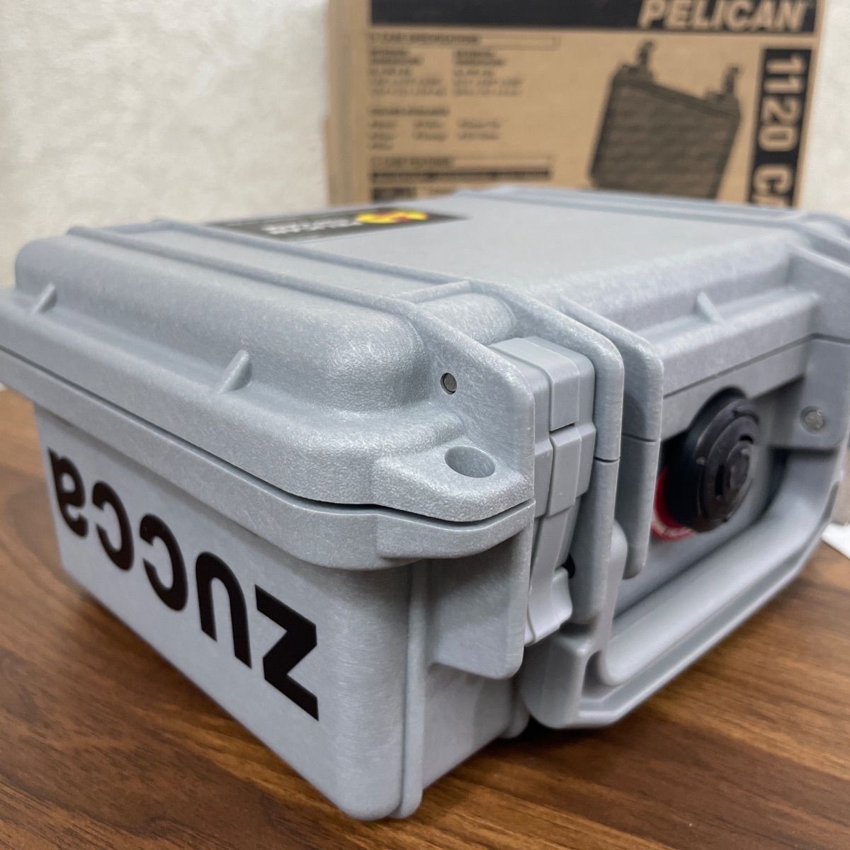 新品未使用】ペリカン Pelican ハードケース 小型ケース シルバー