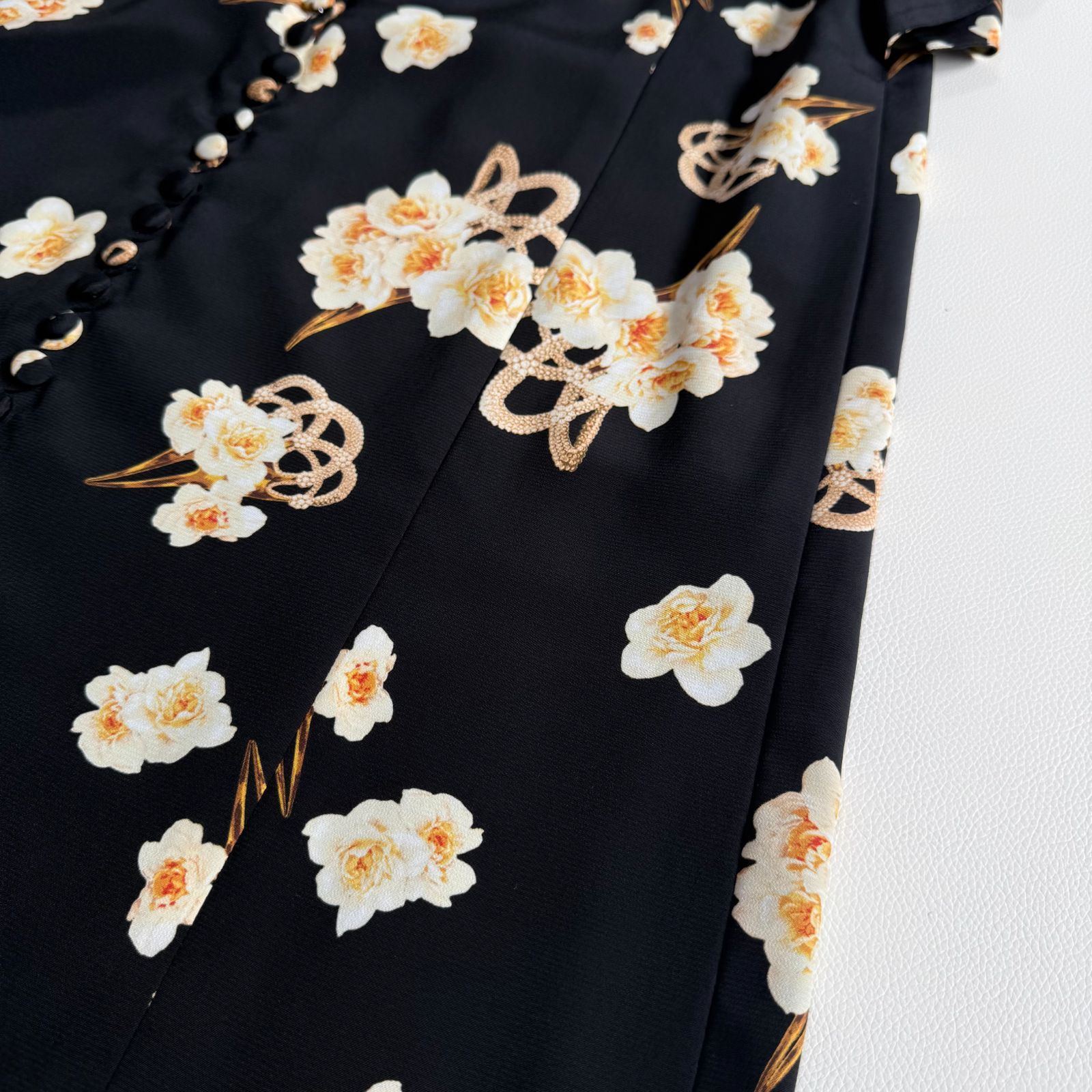 INGEBORG インゲボルグ 花柄 ロングワンピース リボン 半袖 フロント