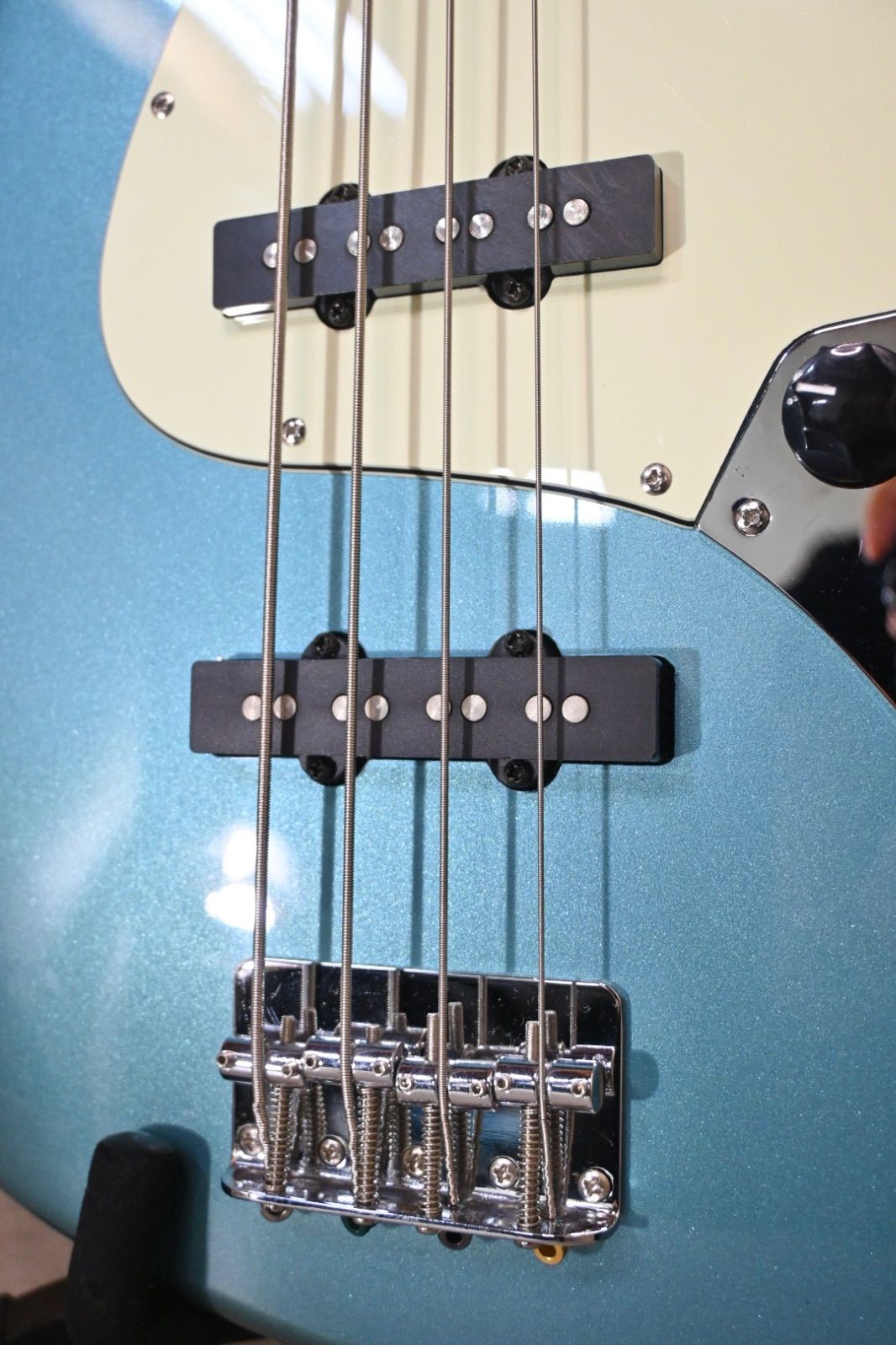 一部地域送料無料】【USED】Grass Roots / G-JB-55R Lake Placid Blue