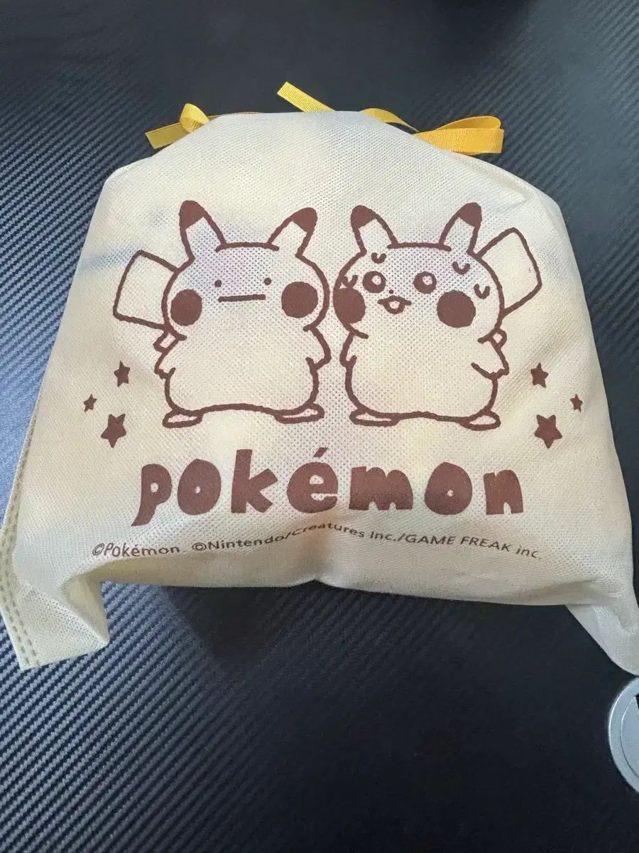 メタモン ぷにぷに ぬいぐるみ (メタモンは変身IN 中) 出品 6,973円