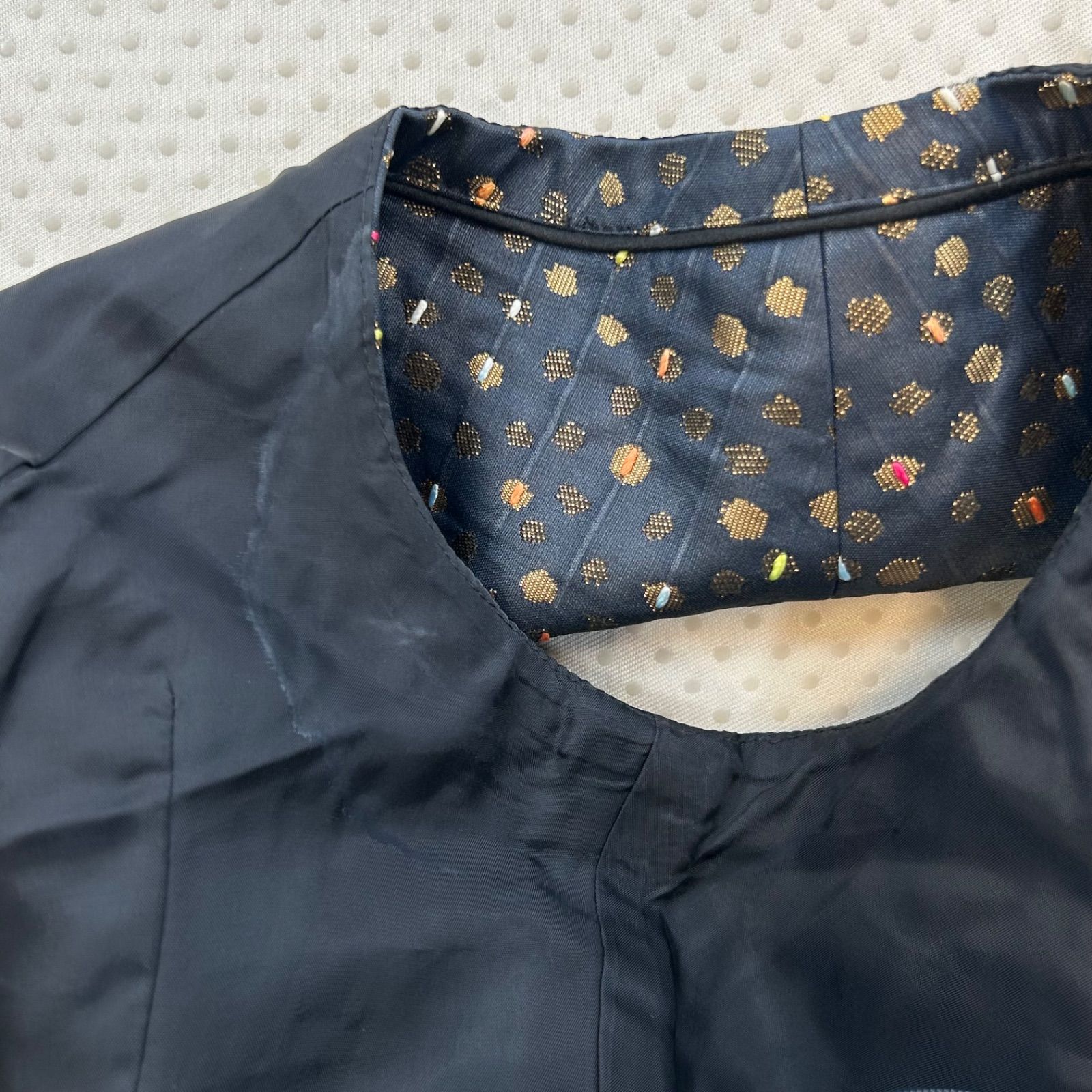 ルネ TISSUE ひざ丈 ノースリーブワンピースイタリア製 ワッフル　36 Rene ルネ ジャガードノースリーブワンピース TISSUE社 ひざ丈 シルク