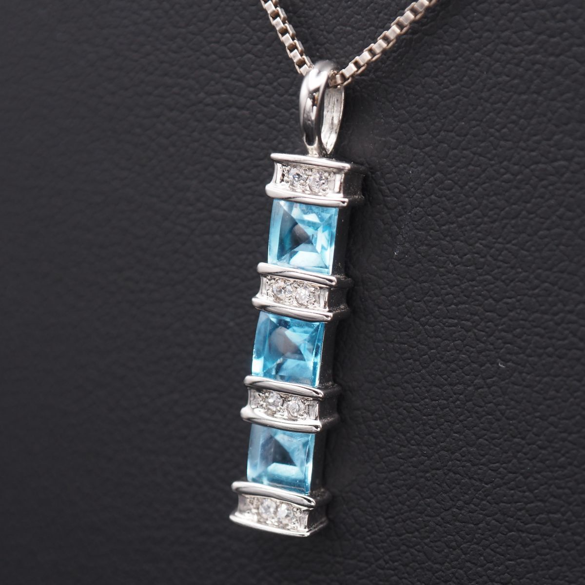 C274 ブルートパーズ 1.40ct SILVER刻印 ペンダント トップ デザイン