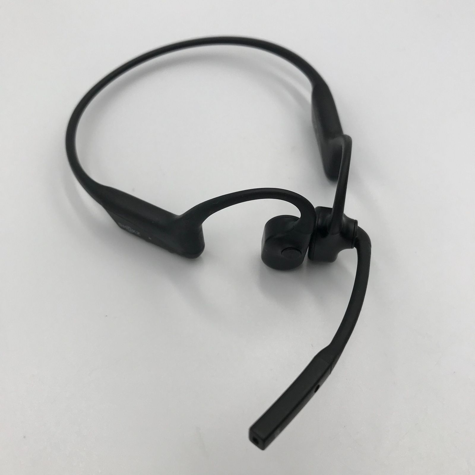 骨伝導イヤホン AEROPEX中古 □AfterShokz AEROPEX 骨伝導ワイヤレスイヤホン Model:C102 ブラック