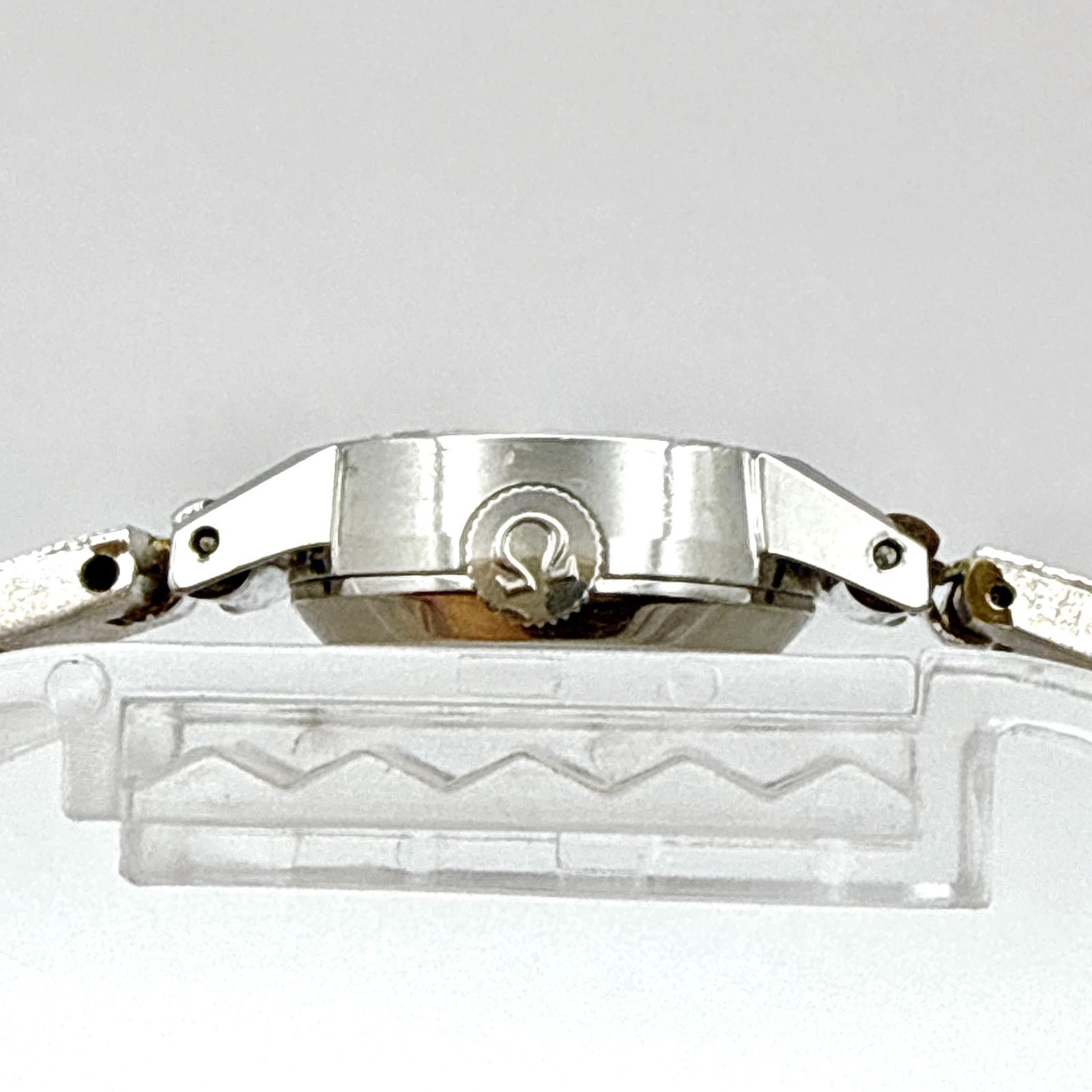 【稼働品】OMEGA オメガ カットガラス 手巻き アンティーク腕時計 A158【稼働・アンティーク】 OMEGA オメガ カットガラス カクテル