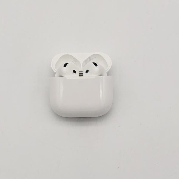 中古】Apple AirPods第4世代 MXP93J/A アクティブノイズキャンセリング