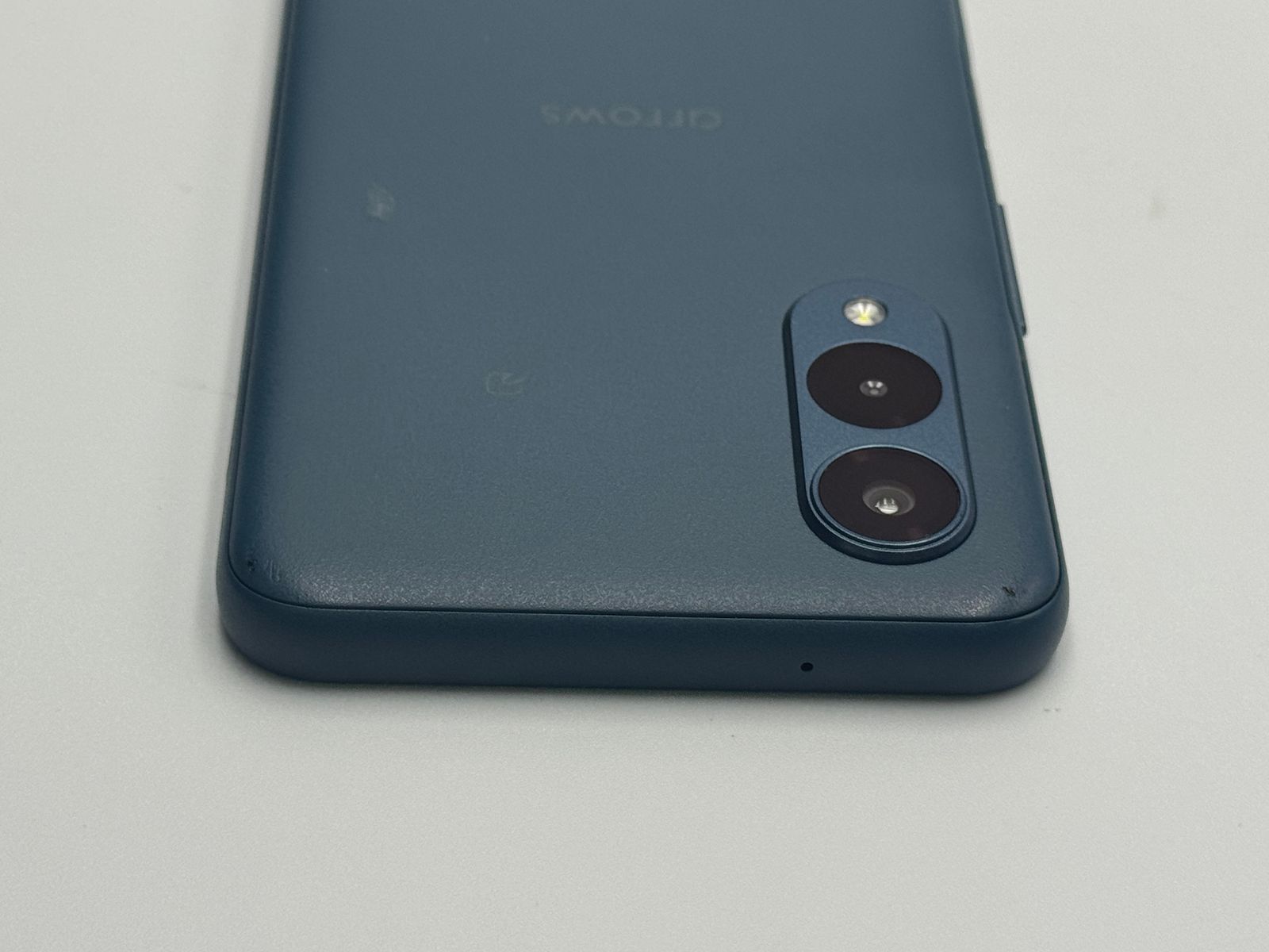中古C】arrows We2 FCG02 64GB ネイビーグリーン SIMフリー 白ロム