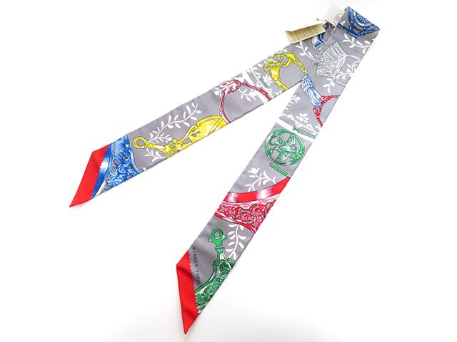 HERMES エルメス ツイリー Etriers Remix 063502S スカーフ シルク キャバン/ブラン/キャラメル レディース 2143200674348【中古】207