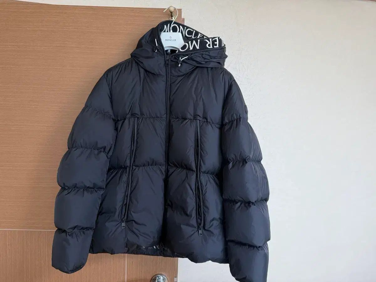 モンクレール モンクラ ダウン ブラック 5サイズ 出品