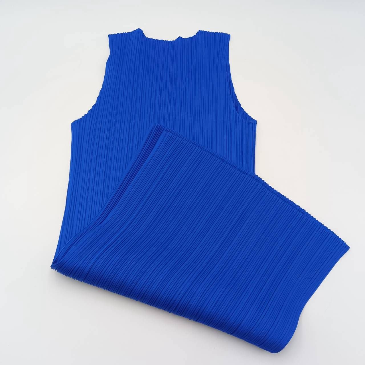 ISSEY MIYAKE PLEATS PLEASE イッセイミヤケ プリーツプリーズ