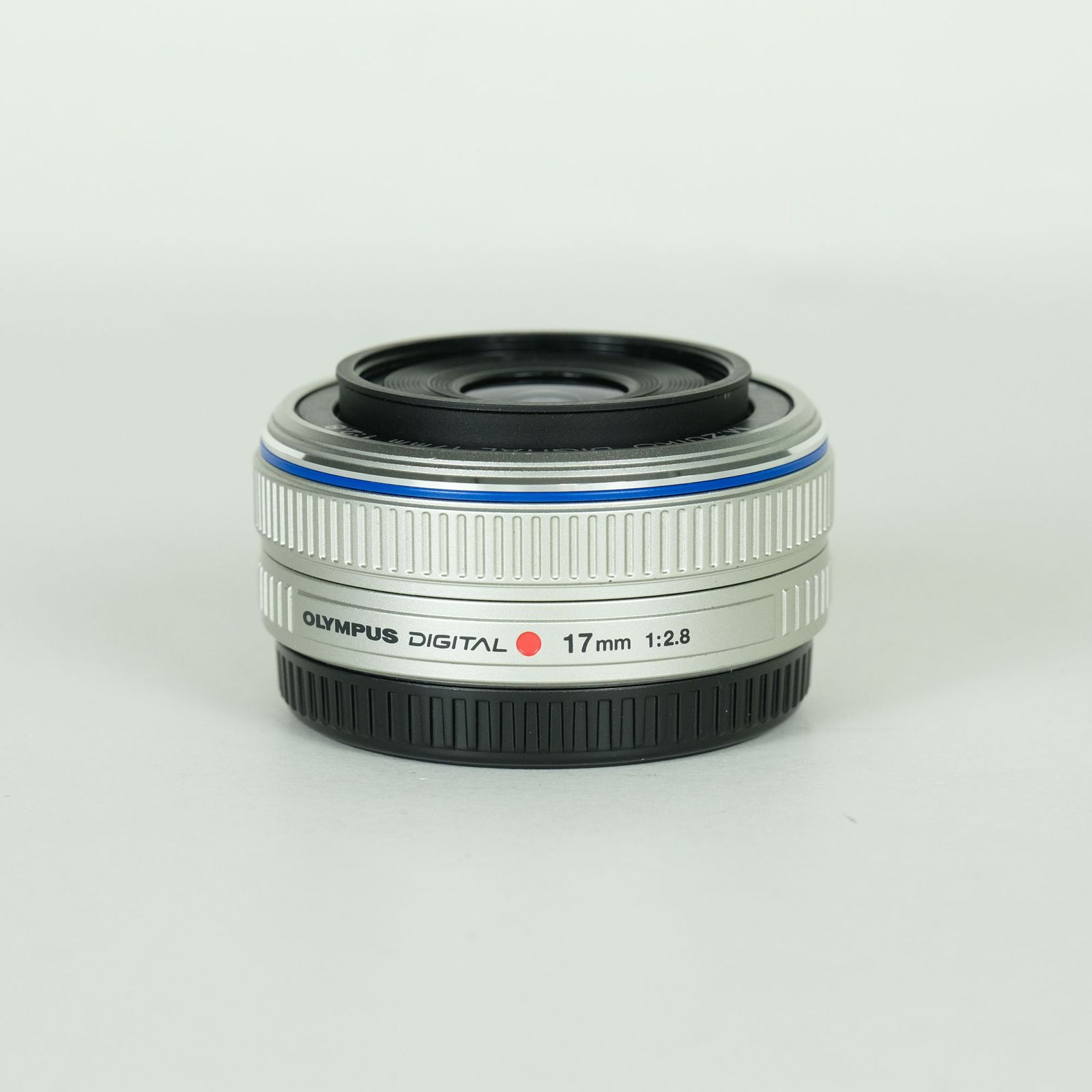 [美品] OLYMPUS M.ZUIKO DIGITAL 17mm F2.8 シルバー | マイクロフォーサーズマウント 11,900円