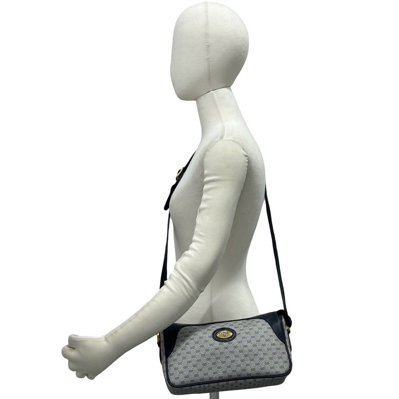 極 美品 GUCCI グッチ オールドグッチ マイクロGG ロゴ 金具 レザー 本 