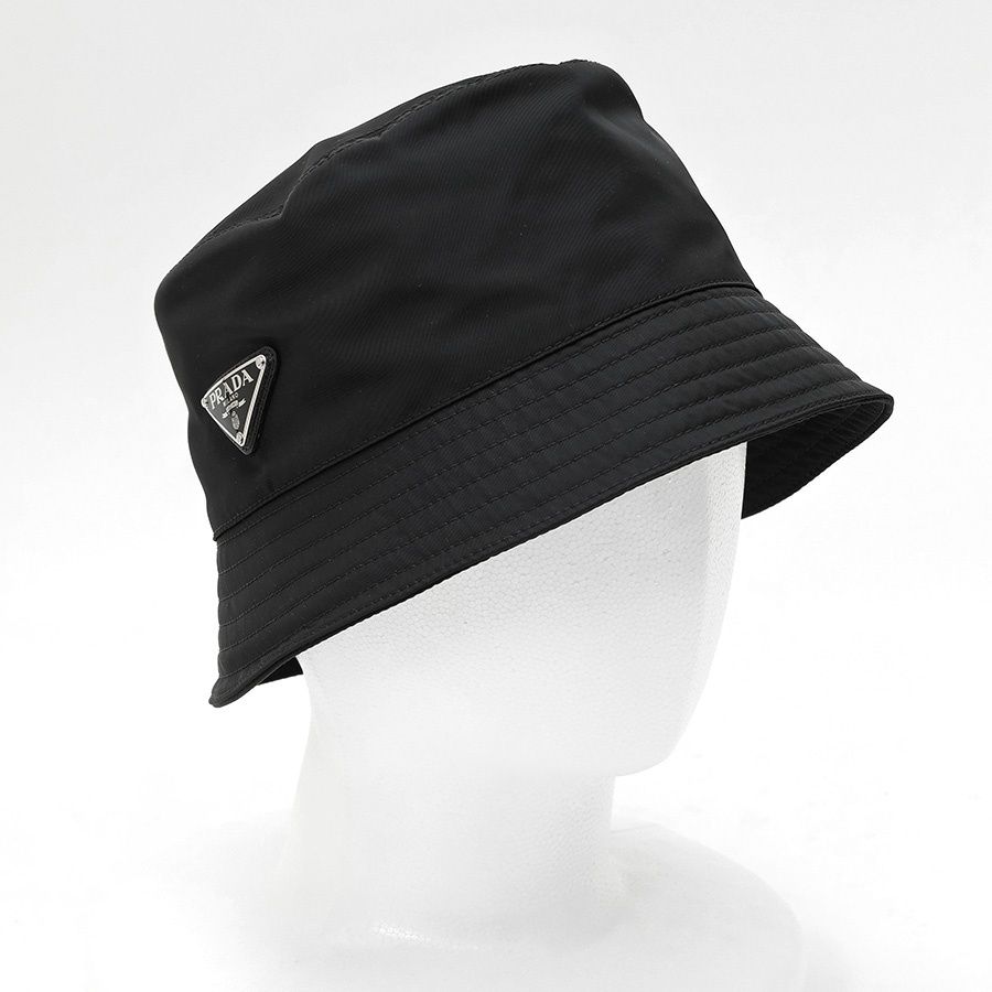 プラダ / PRADA Re-Nylon トライアングル ロゴ バケットハット 1HC137