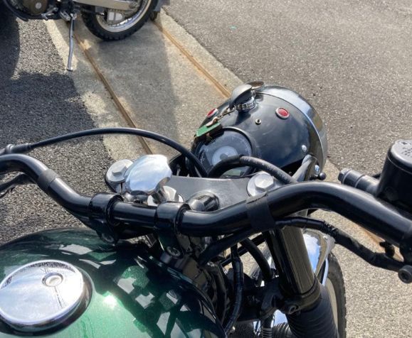 新品  R71 R75 ヘッドライト トラ エンフィ SR W6　旧車 新品 BMW R71 R75 ヘッドライト トラ エンフィ SR W6 旧車 - メルカリ