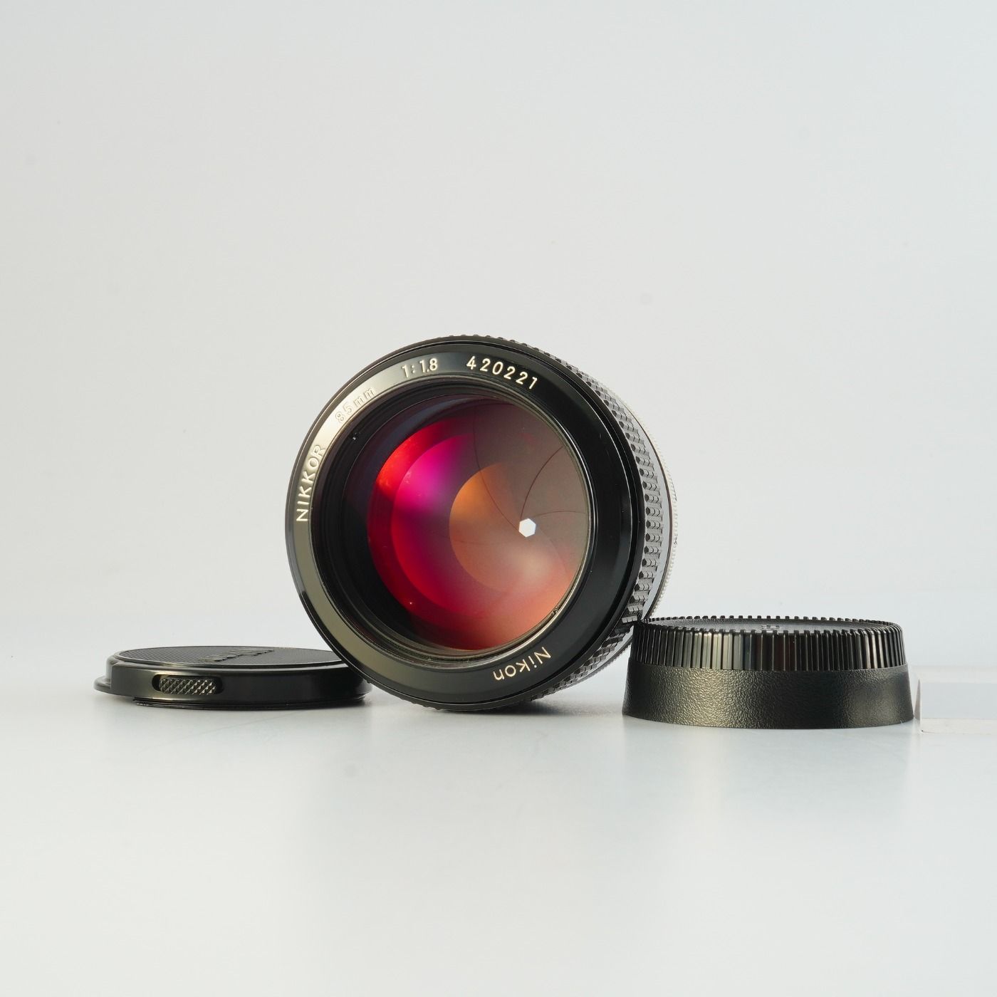 Overhauled】 Nikon ニコン Ai改 Nikkor 85mm F/1.8 単焦点レンズ