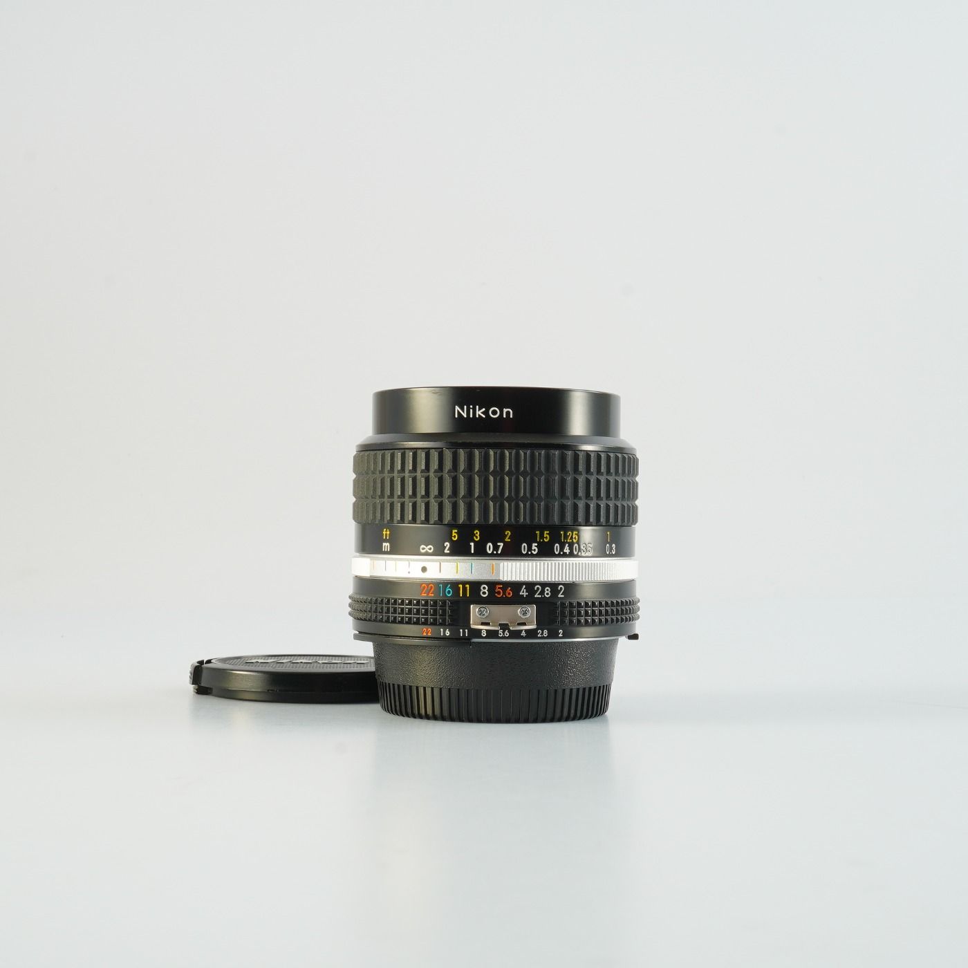 Nikon ニコン Ai-S NIKKOR 24mm F/2 単焦点レンズ