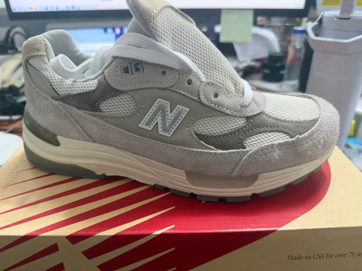 New Balance 992 スニーカー 新品