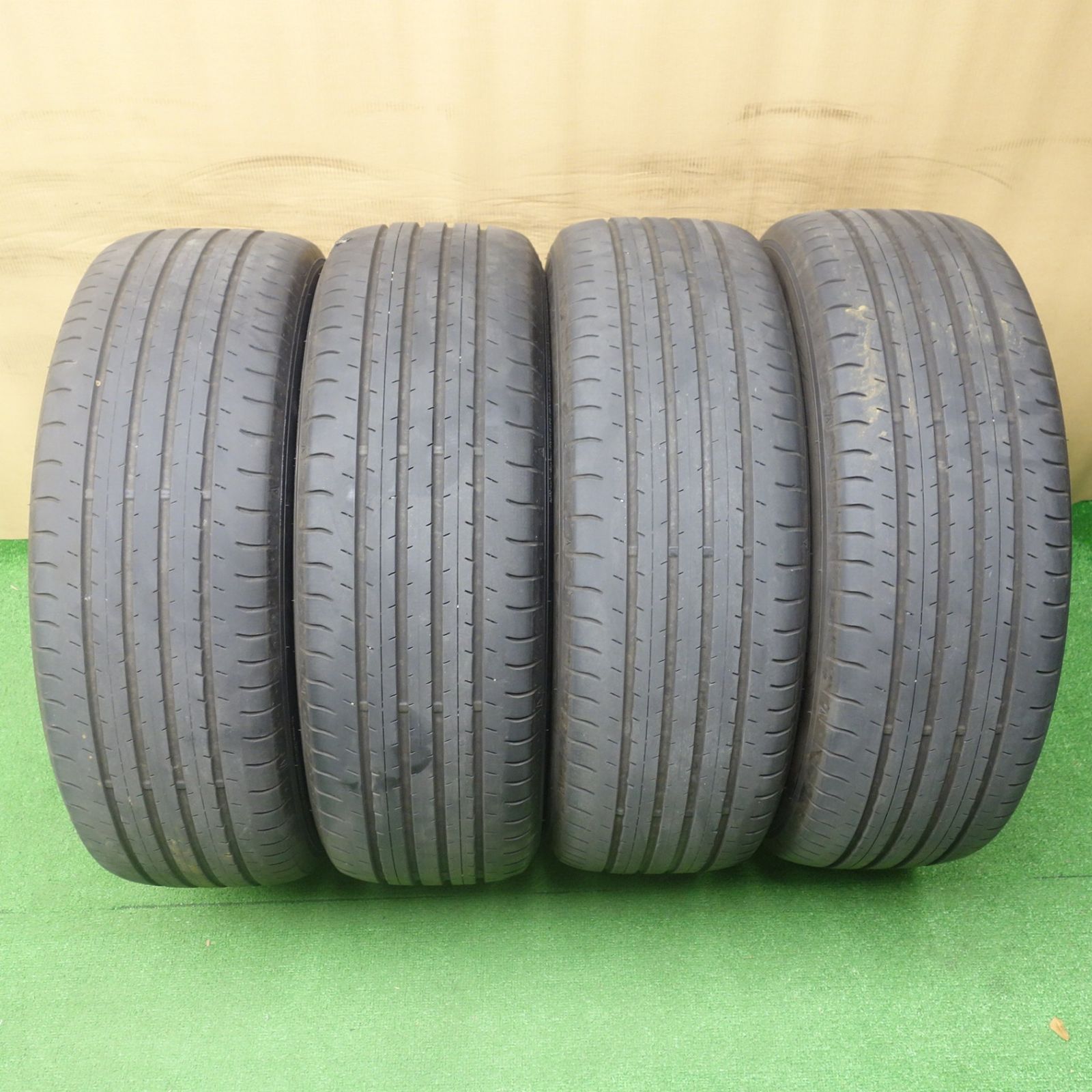 キレイ！24年◎トヨタ 40系 ヴェルファイア Zプレミア 純正 225/55R19