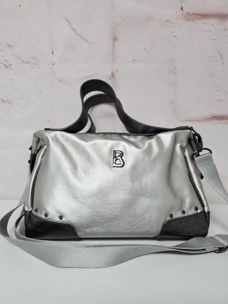 BOGNER ボグナー シルバー トートバッグ 6,923円
