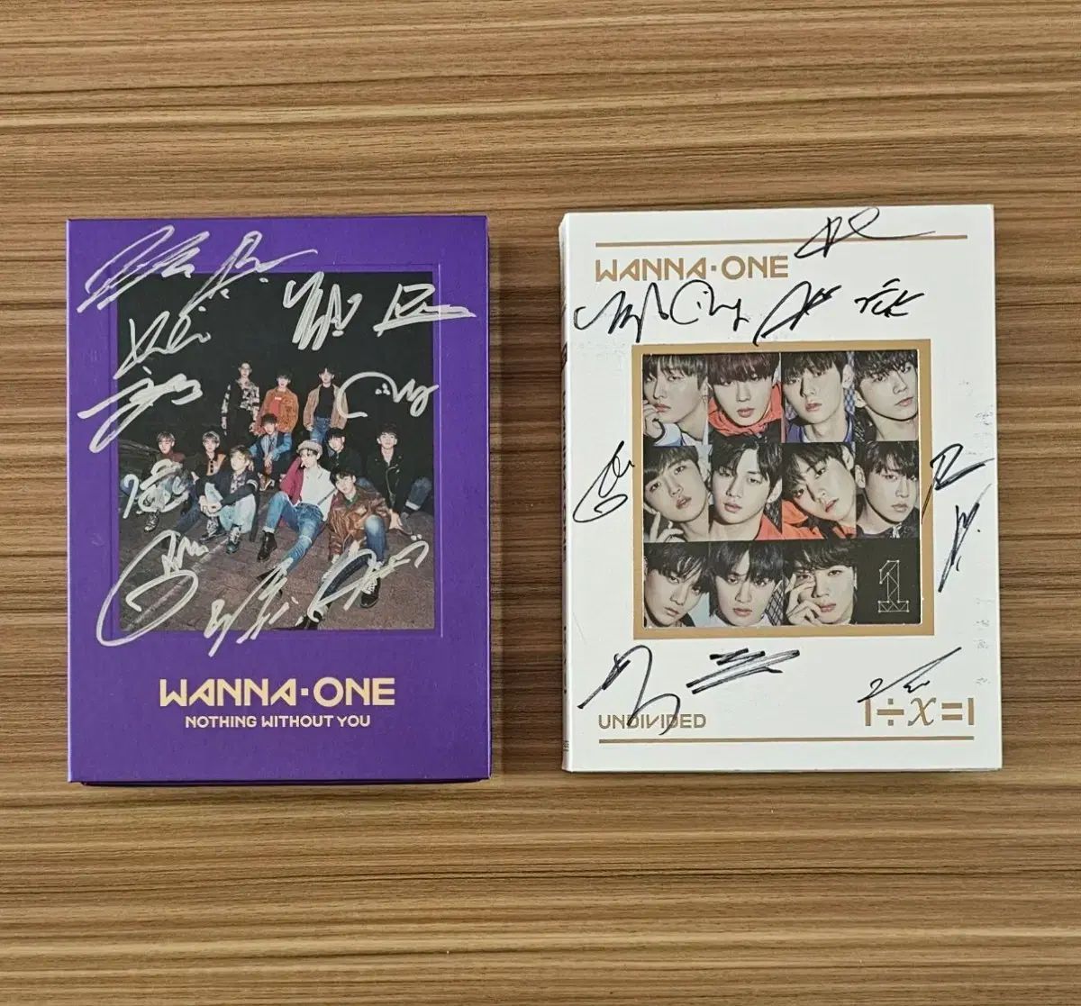 Wanna One(ワナワン)非売品サイン入りアルバム 2点 まとめ パク・ジフン(PARK JIHOON) ファン・ミニョン(HWANG MINHYUN) wannaone サイン