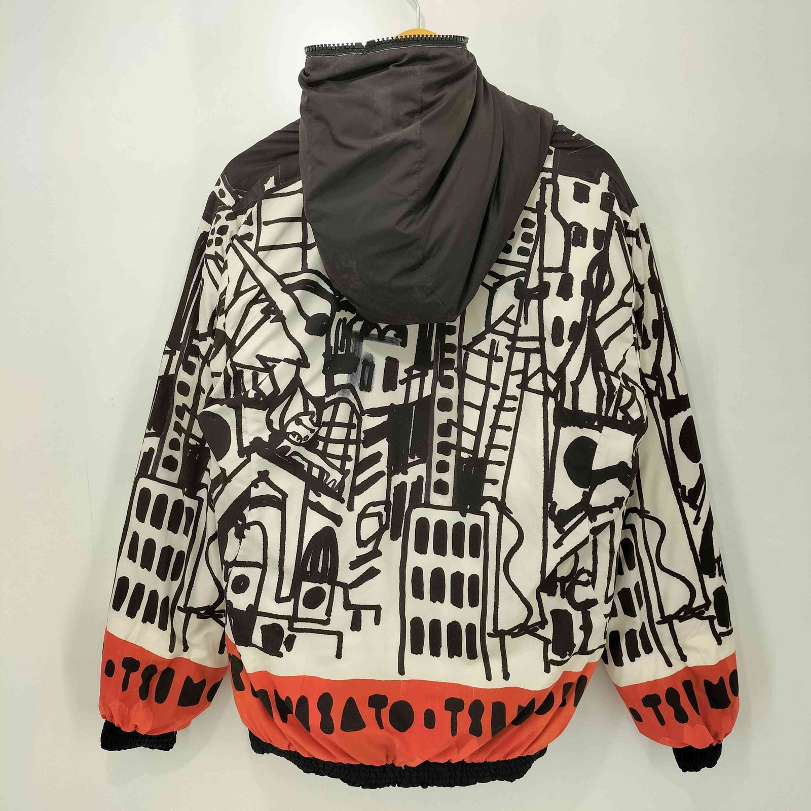 ツモリチサト TSUMORI CHISATO ビル柄 リバーシブル ダウンジャケット