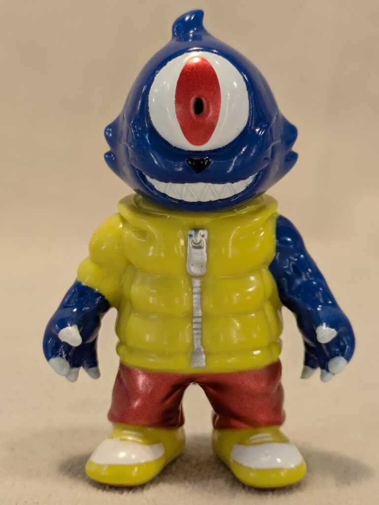 MEDICOMTOY VAG SERIE 41 GYAROMI Gallomioide Azul x Amarillo