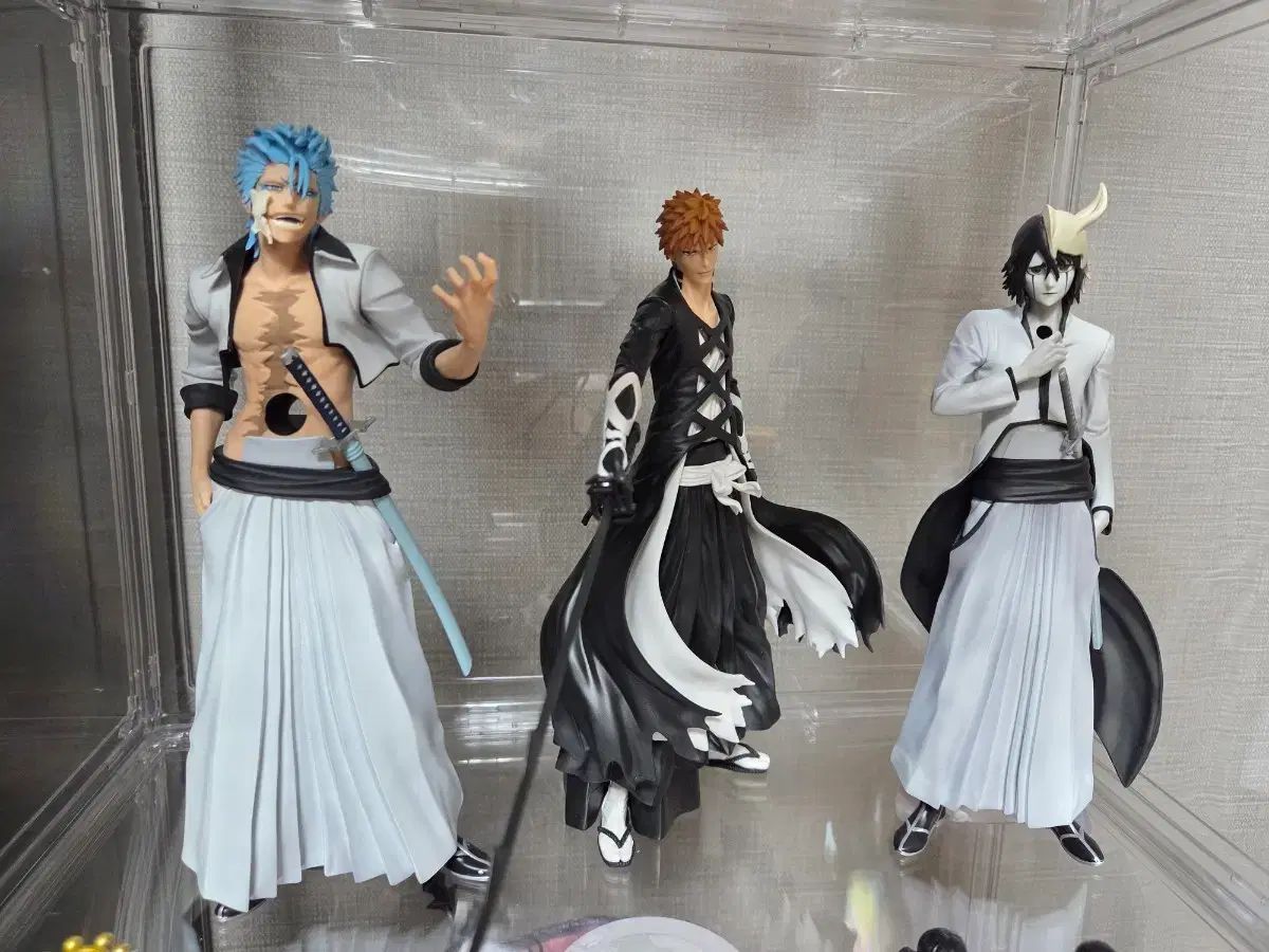 一番くじ BLEACH（ブリーチ） 絵（え）グラ（グラ） ジョン（ジョン） マキシマティック（マキシマティック） いちご（いちご） まとめ売り（まとめうり） 44,587円