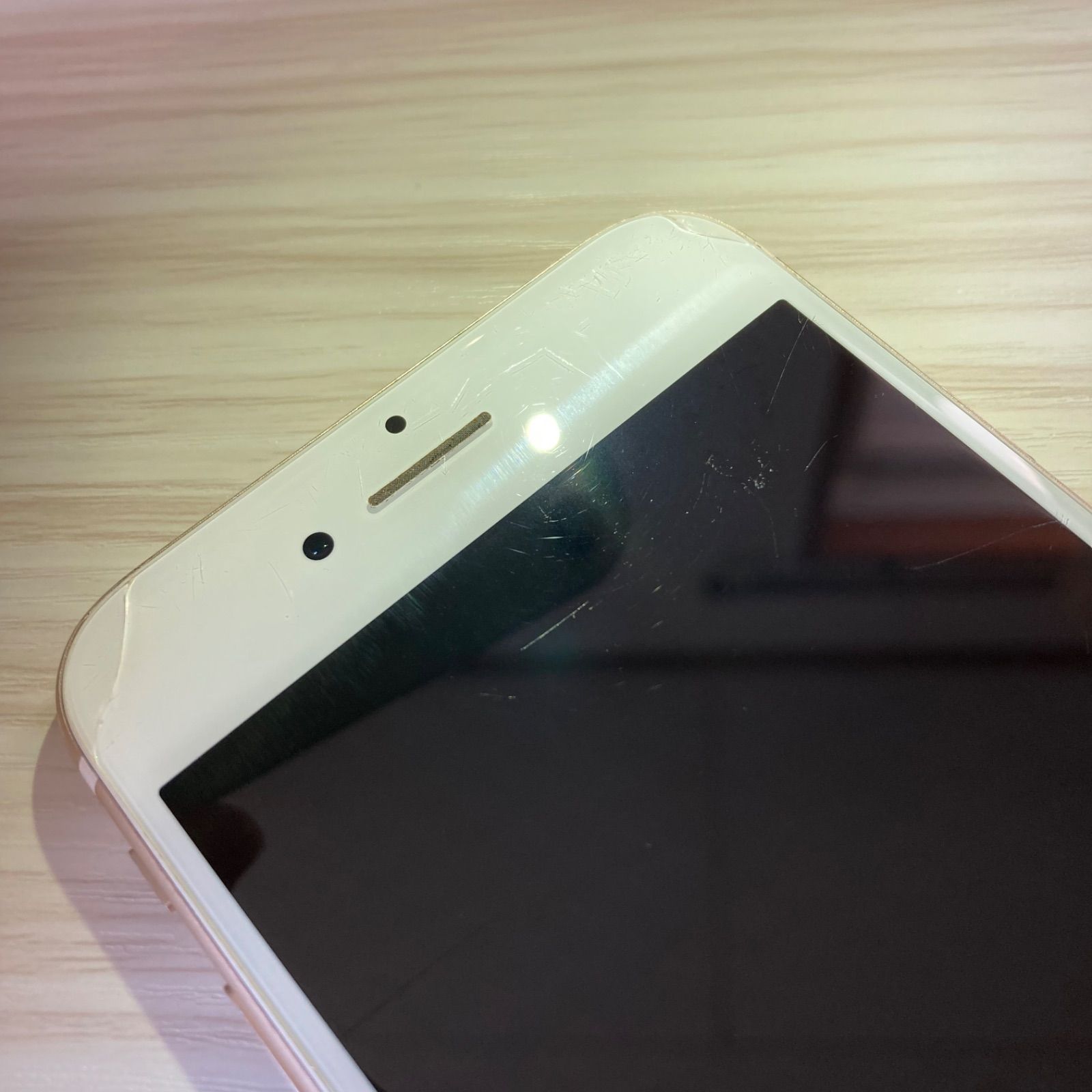 iPhone7 128GB GOLD SIMフリー(訳あり)- メルカリ