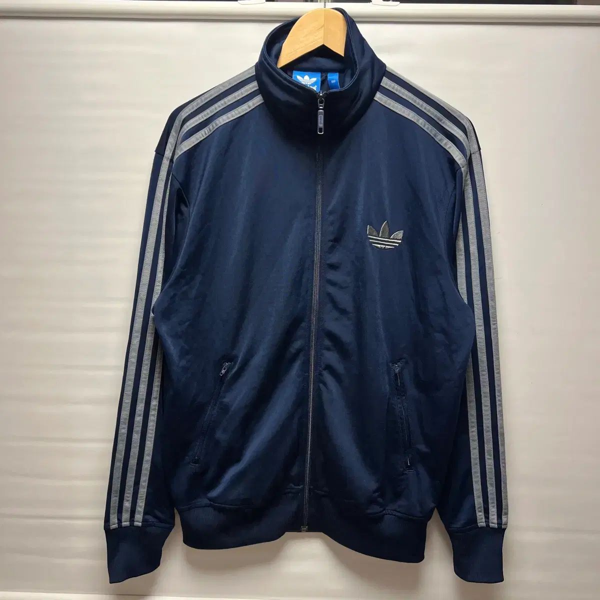 正規品/100 アディダス 旧ファイヤーバード ネイビー シルバー グレー トラックジャージ ジャージ 8,986円