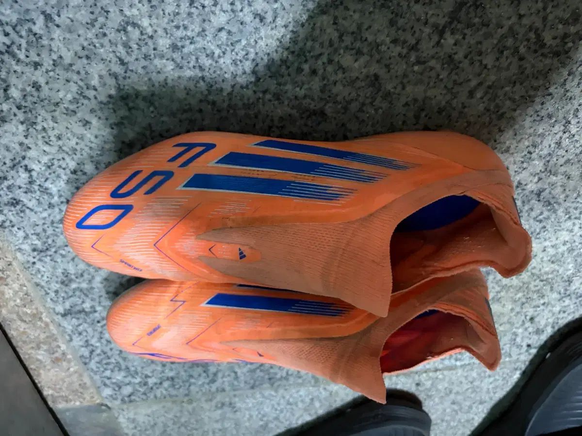 アディダス F50 エリート ag