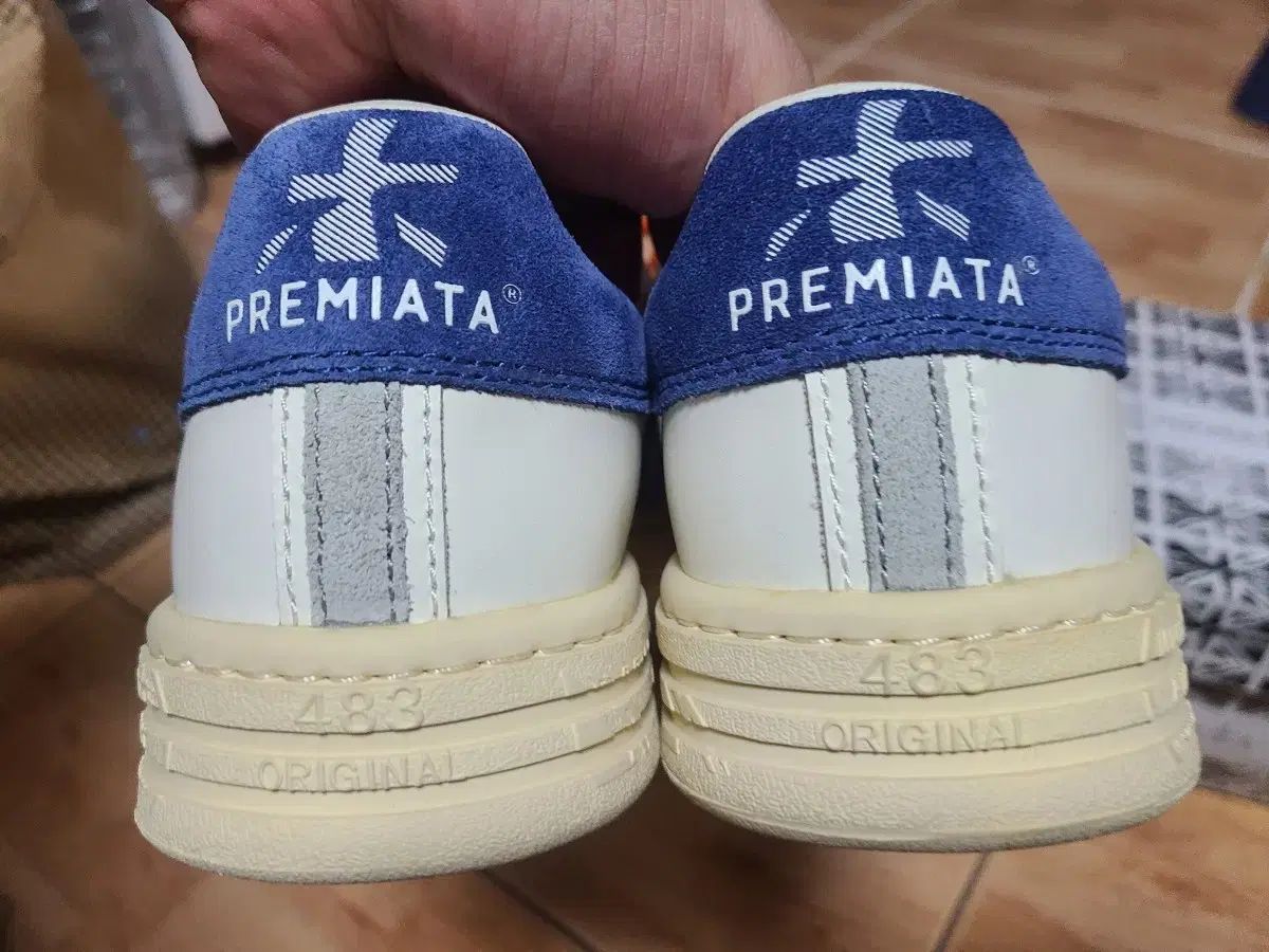 新品 正規品 PREMIATA(プレミアータ) ラッセル 41 (260オススメ) 新品 正規品 PREMIATA(プレミアータ) ラッセル 41 (260オススメ)