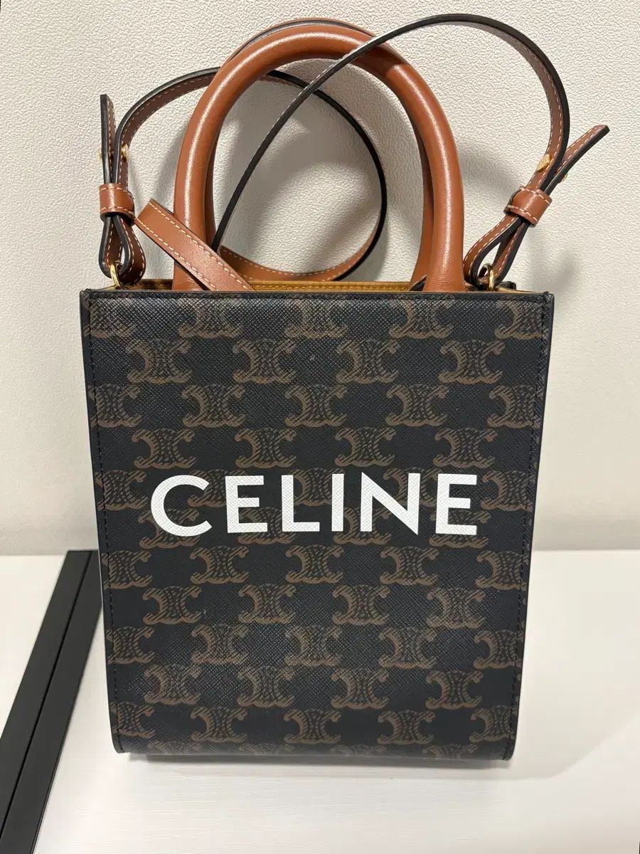 Celine セリーヌ カバスバッグ ミニ