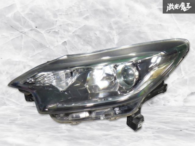 レンズ割れなし ☆即発送☆ 日産純正 E12 NE12 HE12 E12系 ノート 後期