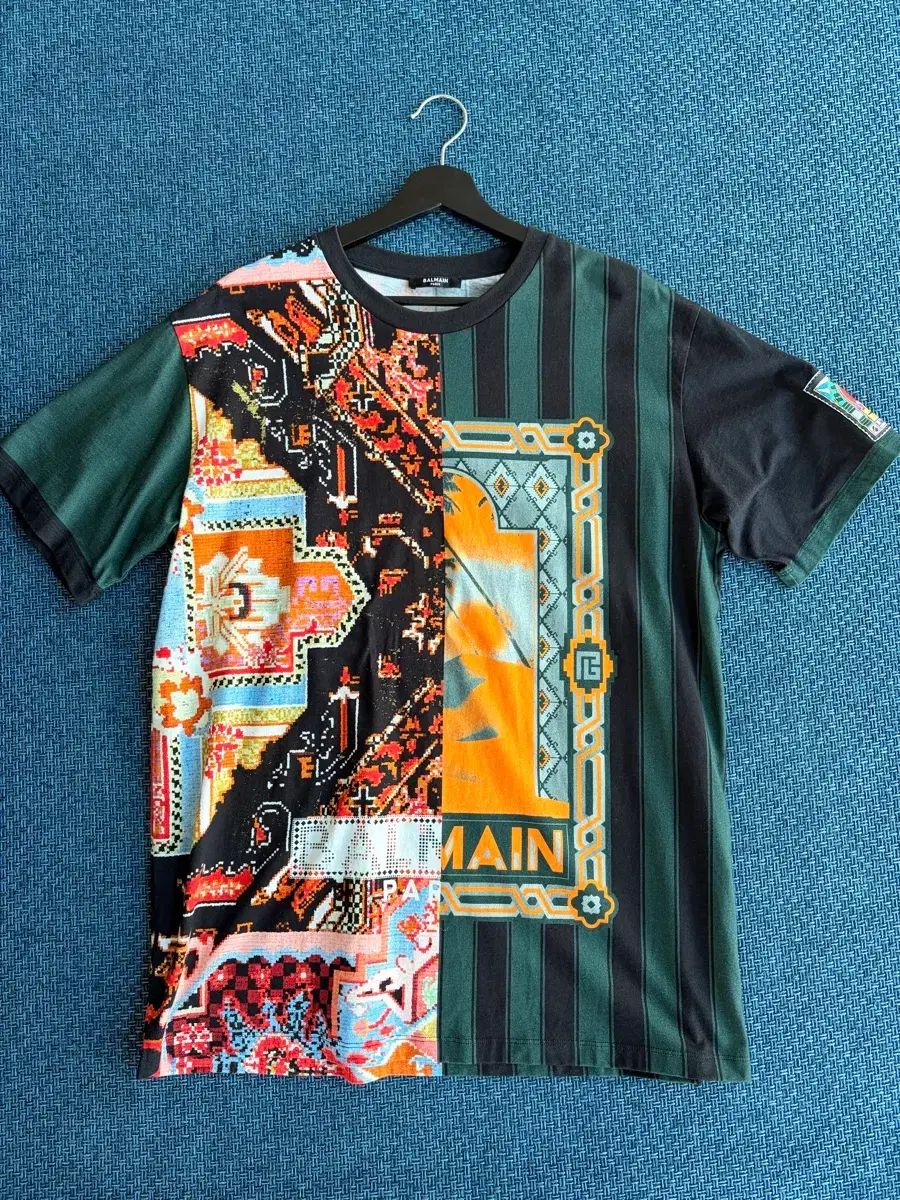 BALMAIN バルマン Tシャツ 出品