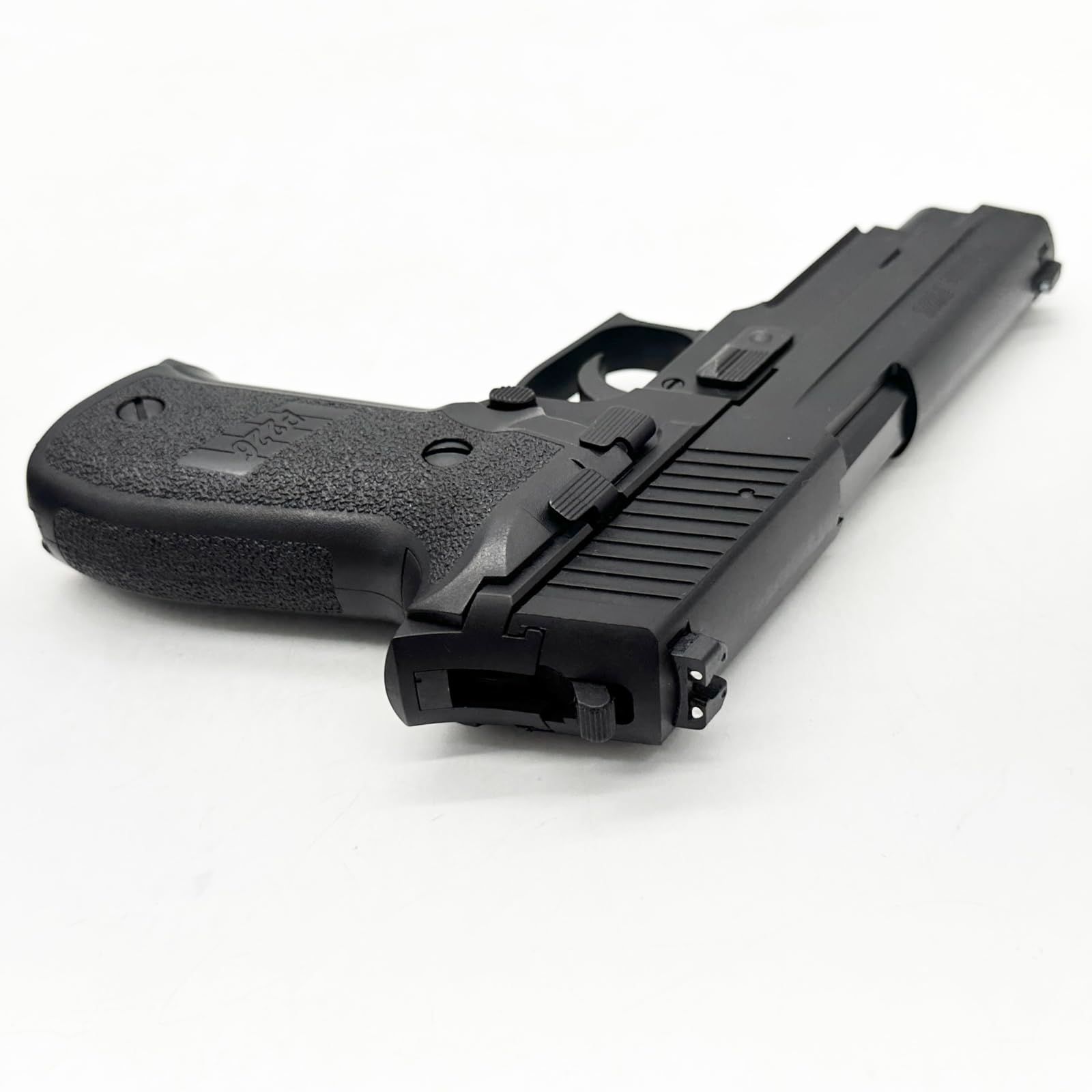 ミリタリー 東京マルイ No18 シグ・ザウエル P226 レイル 18歳以上ガス