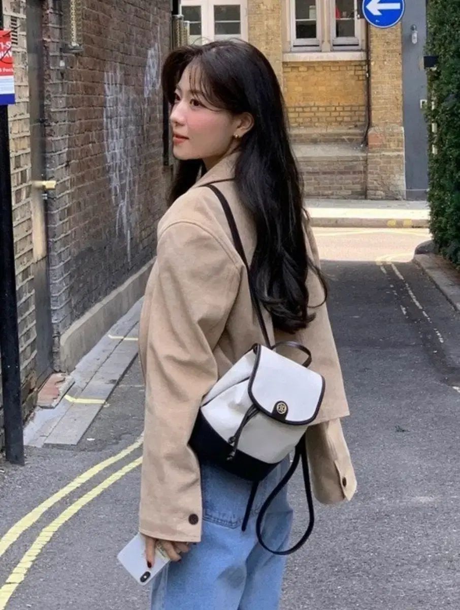 ディパウンド タウンバックパック