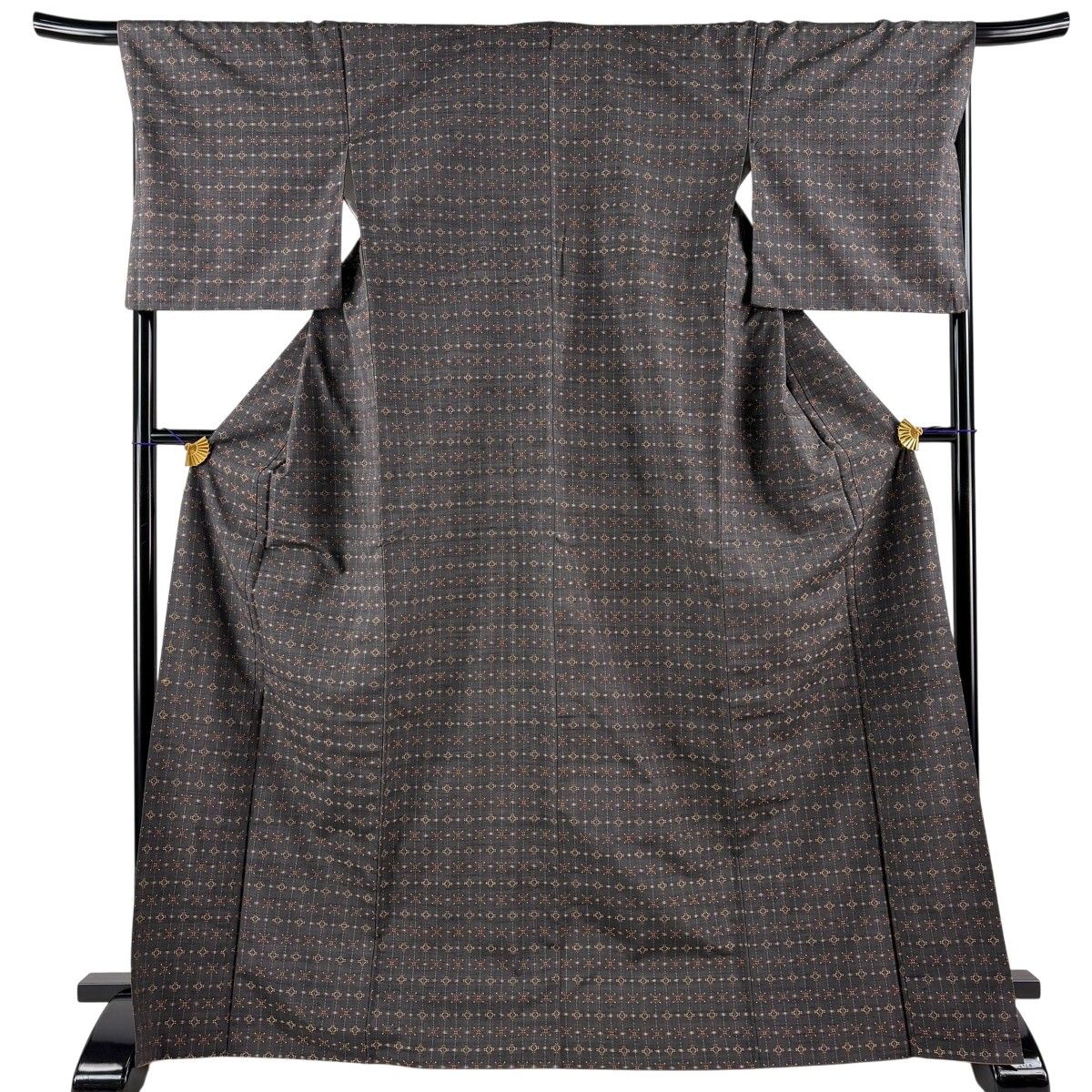 【美品】 紬 身丈171cm 裄丈68.5cm L 袷 読谷山花織 証紙 幾何学 花織 焦茶色 正絹 逸品 【中古】