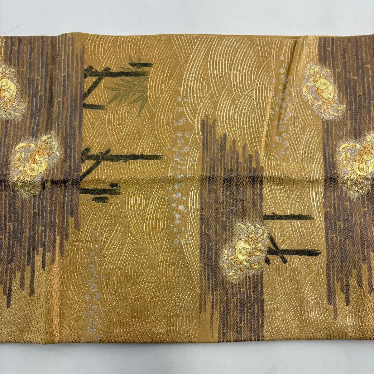 袋帯 名品 じゅらく 落款 蟹 波 金糸 箔 山吹茶色 六通 正絹 【中古】