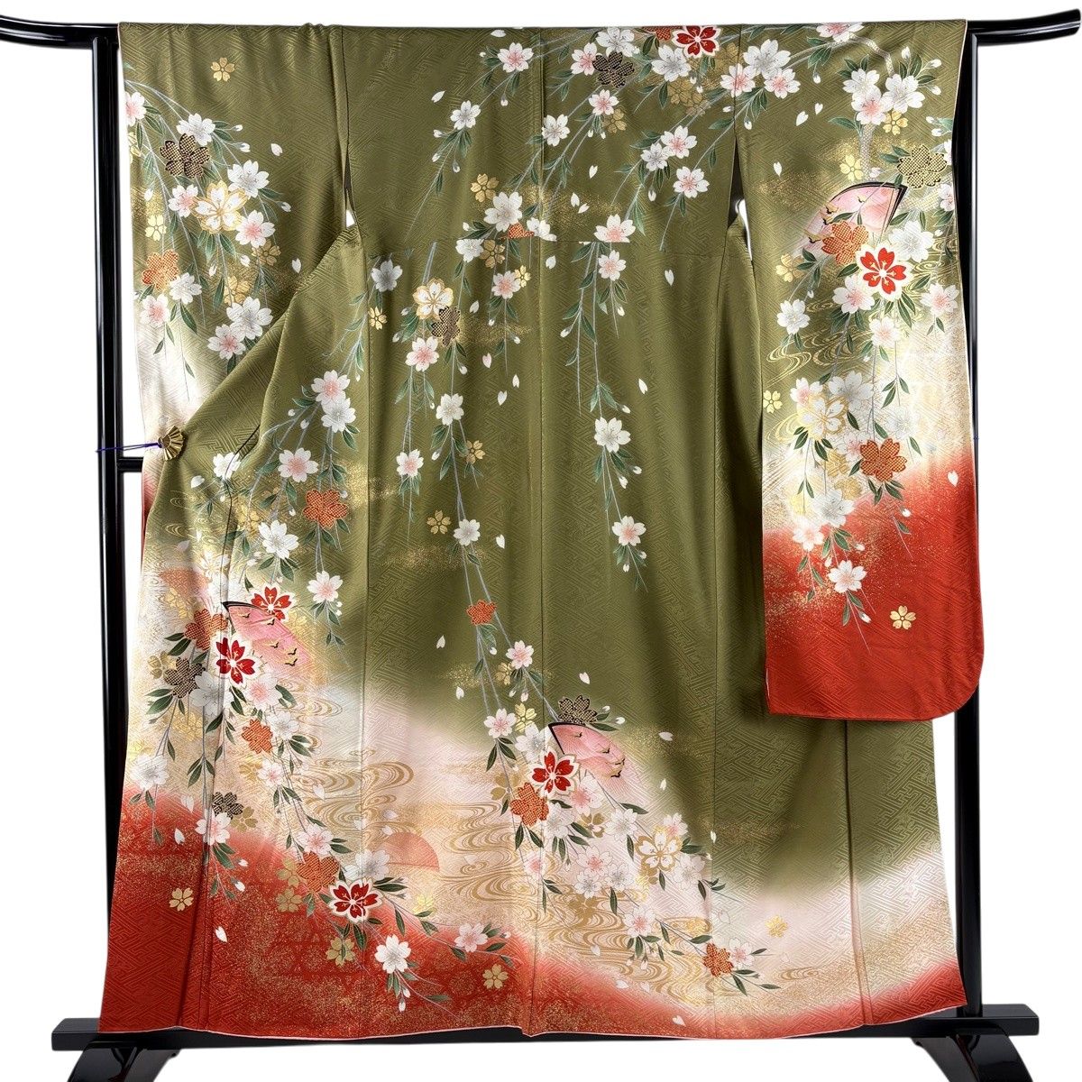振袖 身丈157.5cm 裄丈64.5cm M 袷 やまと 落款 桜 流水 金彩 染め分け 鶯色 正絹 秀品 【中古】