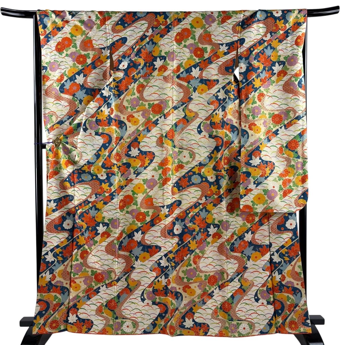 振袖 身丈165cm 裄丈67cm M 袷 菊 芝 金通し 金彩 クリーム 正絹 秀品 【中古】 6,248円